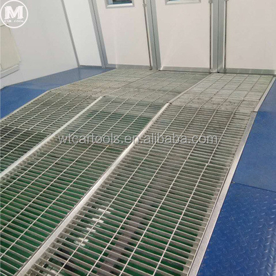 220V Diesel Burner Car Spray Booth With Internal Size 6900*4000*2700mm
