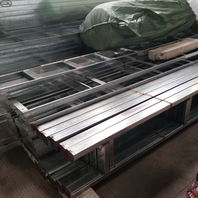 External Size 7x5.45x3.35m Car Spray Booth Baking Oven CE Approved for Auto Paint Room
