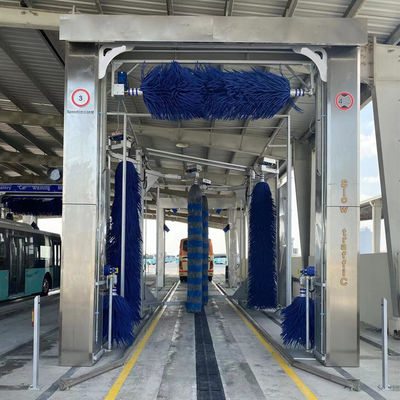 Gantry Type Automatic Bus Wash Machine For 4200mm height vehicle in maximum
